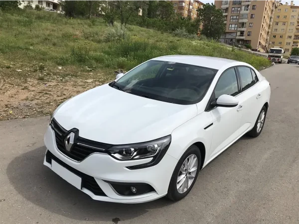 Günlük Kiralık Araç Renault Megan Otomatik Dizel