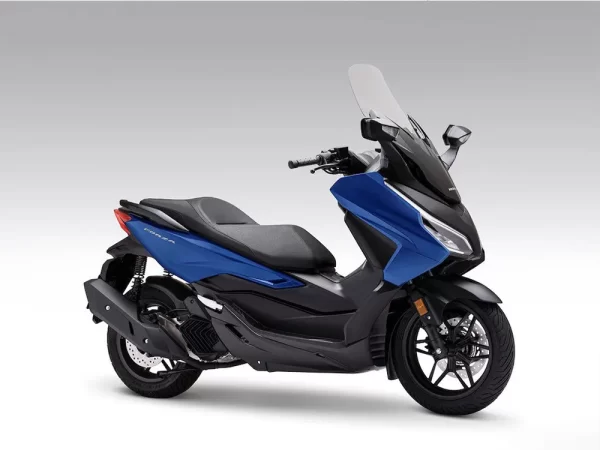 Günlük Kiralık Motosiklet Honda Forza 250